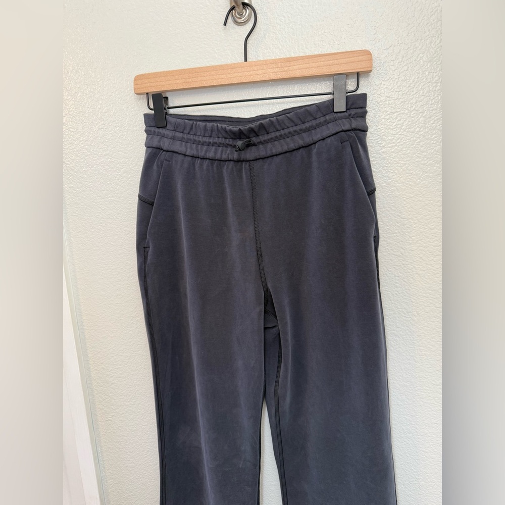 Lululemon Softstreme High Rise Pant Size 4 - Picture 8 of 16